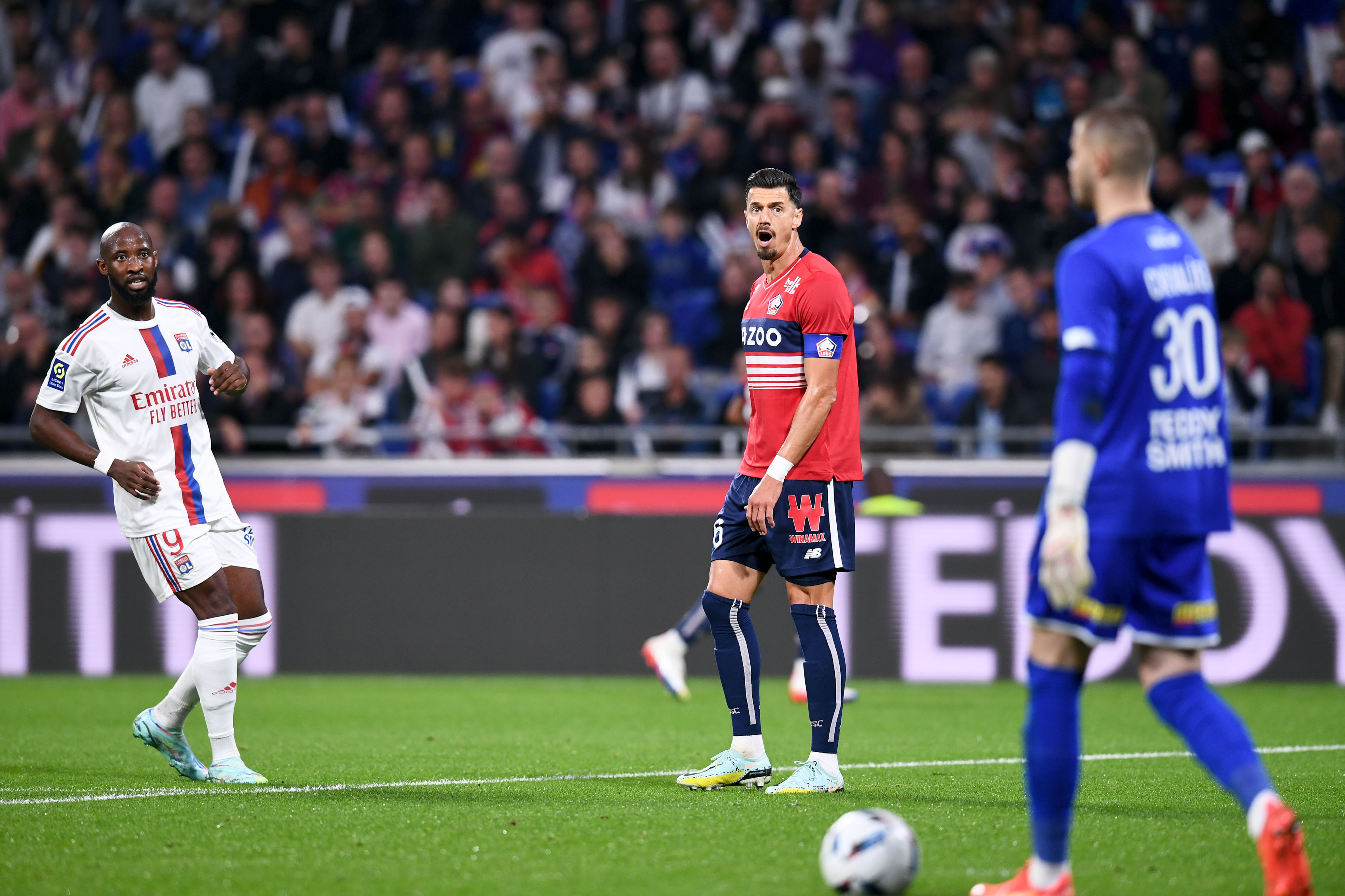 José Fonte contre Lyon